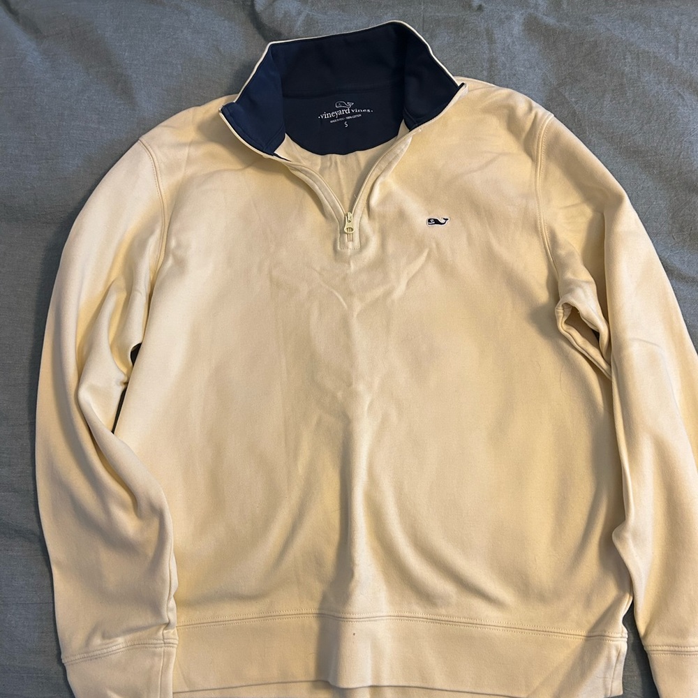 Men’s small 1/4 zip